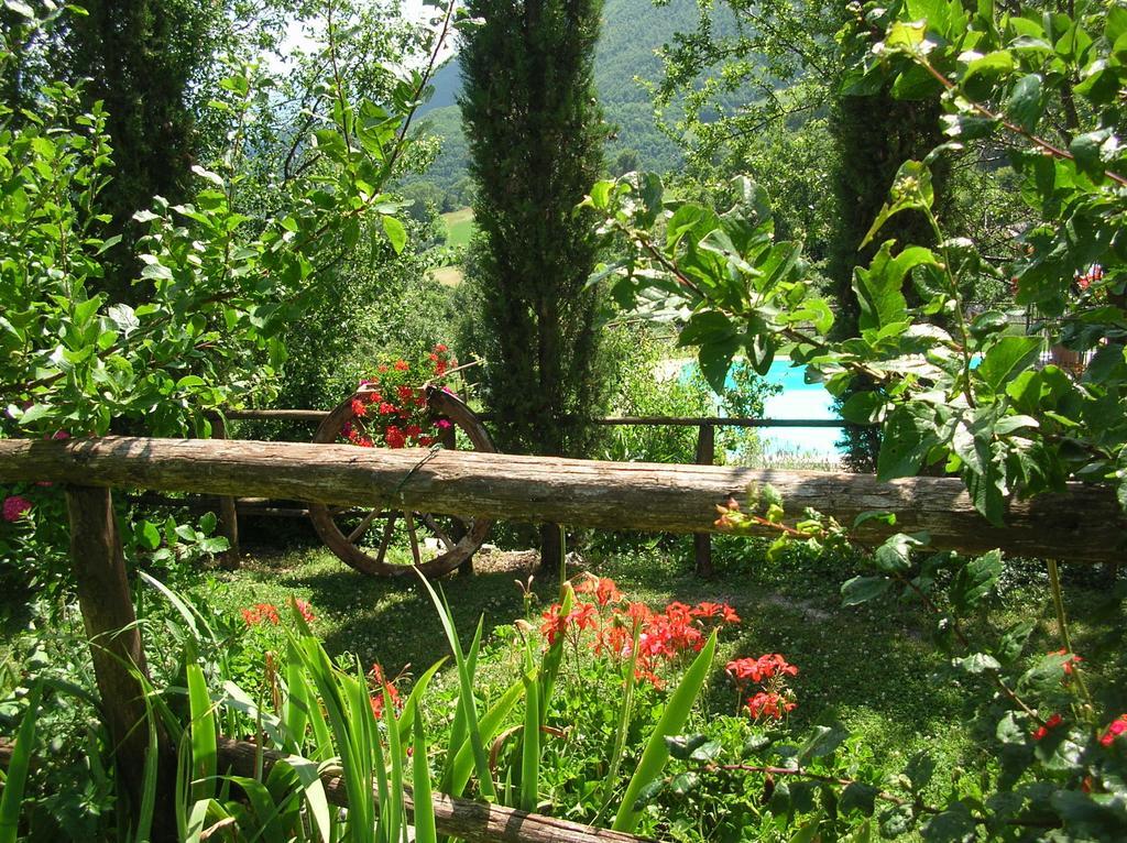 Agriturismo Roccagelli Vallo di Nera Exterior foto